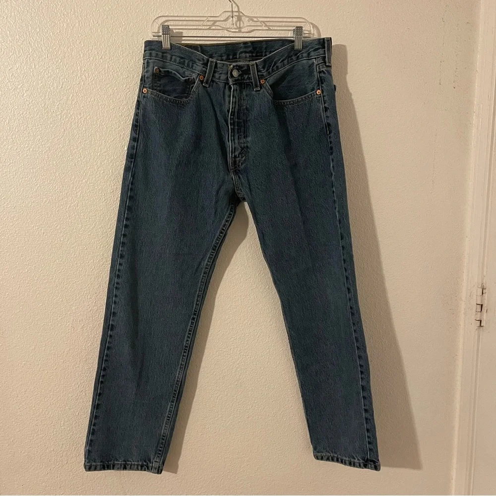 Levi’s 505 Regular Fit Jeans Mens 34x30 Medium Wash Blue Denim Straight Leg